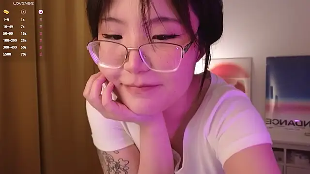 Snapshot of nullgirl chatting on June 2026 02:24:02 AM nullgirl online show from June 2026 02:24:02 AM