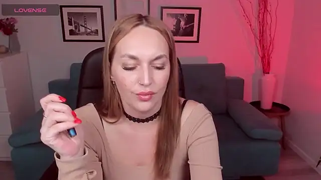 EvieMagical online show from March 2026 06:42:02 PM