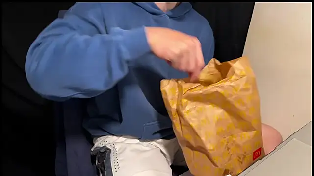 hao105 online show from March 2026 03:50:01 PM