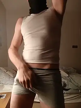 Snapshot of maskedhunk chatting on May 2026 10:30:02 PM maskedhunk online show from May 2026 10:30:02 PM