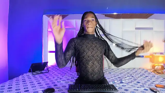 Hilaryguzman online show from January 2026 01:59:02 PM