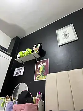 CarolinaRaven online show from March 2026 10:24:02 PM