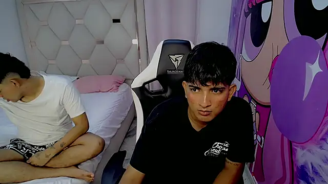 Maxwell boys online show from February 2026 03:43:01 AM