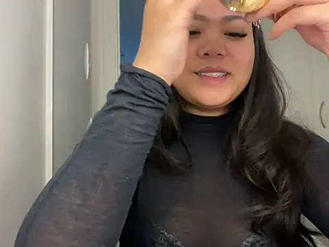 Snapshot of TitiTinyThai chatting on March 2026 05:46:01 PM TitiTinyThai online show from March 2026 05:46:01 PM