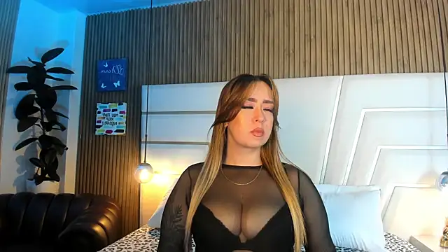 Xara Shadow online show from April 2026 11:33:02 PM