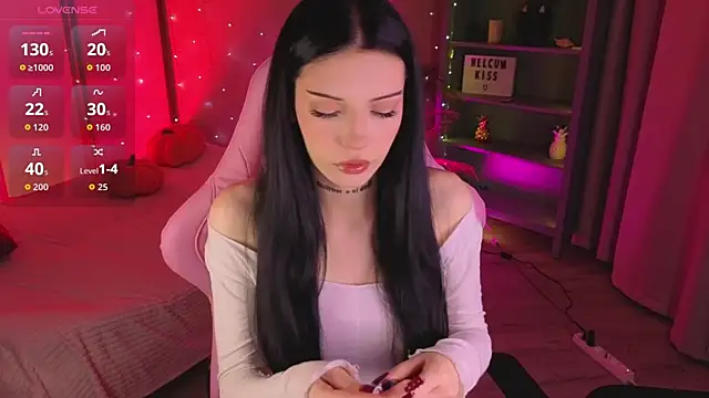 Snapshot of Kelly__Bunny chatting on April 2026 05:55:01 AM Kelly Bunny online show from April 2026 05:55:01 AM
