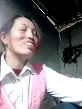 Gummiesu online show from February 2026 06:22:01 AM