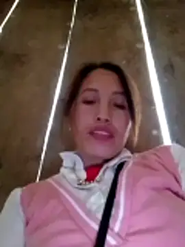 Gummiesu online show from February 2026 07:12:01 AM