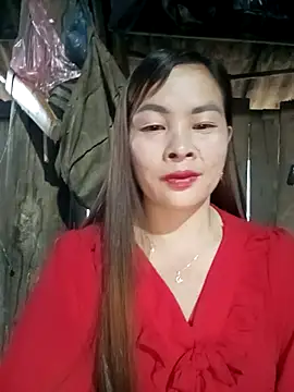 Snapshot of Bling_sexy chatting on February 2026 01:04:02 AM Bling sexy online show from February 2026 01:04:02 AM