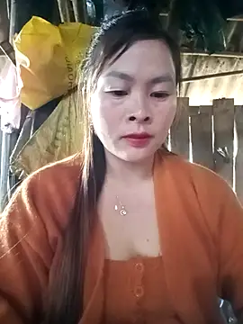 Snapshot of Bling_sexy chatting on February 2026 01:46:01 AM Bling sexy online show from February 2026 01:46:01 AM