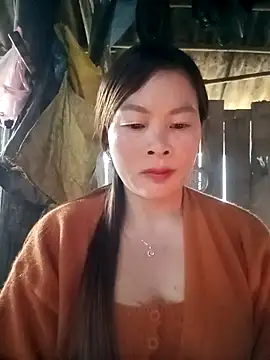 Snapshot of Bling_sexy chatting on February 2026 12:55:01 AM Bling sexy online show from February 2026 12:55:01 AM