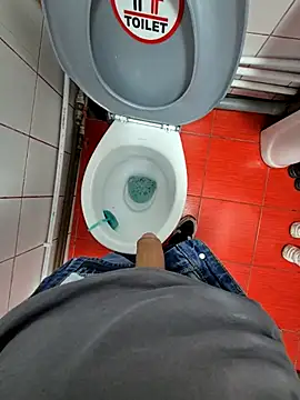 Snapshot of vali23 chatting on February 2026 09:06:01 AM vali23 online show from February 2026 09:06:01 AM