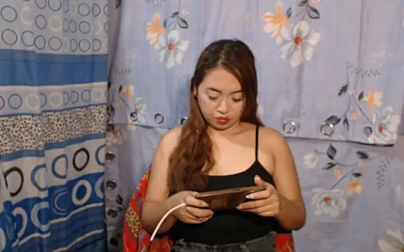 pinay mayahiga online show from February 2026 06:37:01 AM