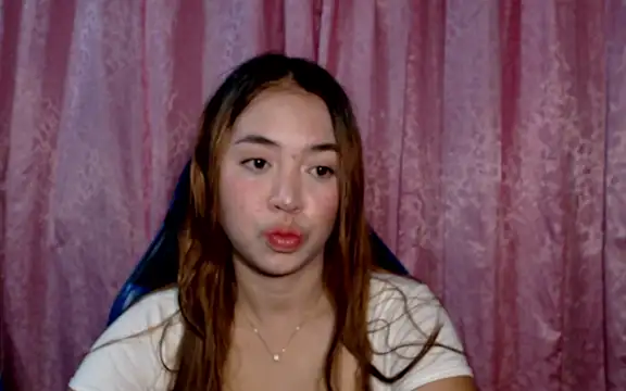 Snapshot of pinay_mayahiga chatting on May 2026 02:34:01 PM pinay mayahiga online show from May 2026 02:34:01 PM