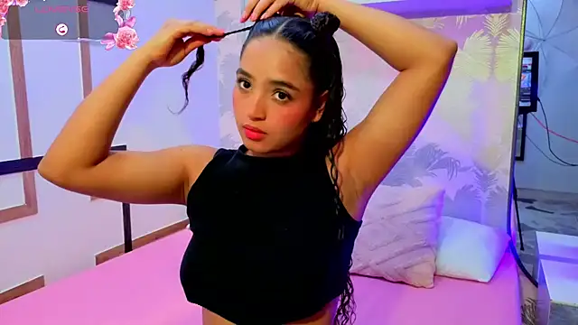 Emma Thompssonn online show from July 2026 12:22:01 PM