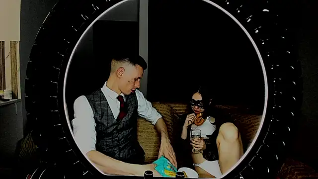 monikalarsen online show from April 2026 05:22:02 PM