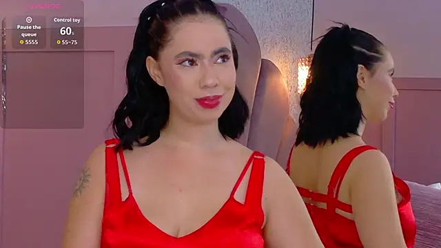 Sienna-Gold online show from February 2026 01:48:01 PM