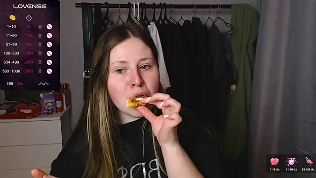 secretvic online show from February 2026 09:41:01 PM