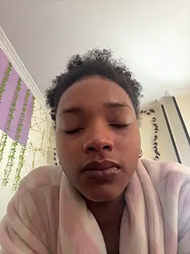 Snapshot of Ebony_love07 chatting on June 2026 01:25:02 PM Ebony love07 online show from June 2026 01:25:02 PM