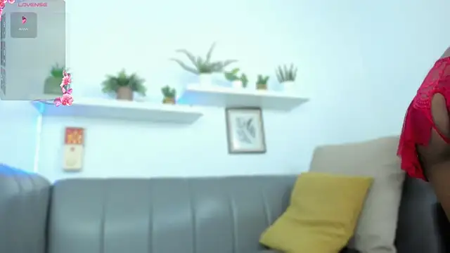 Amira Alzahra online show from April 2026 05:24:01 PM