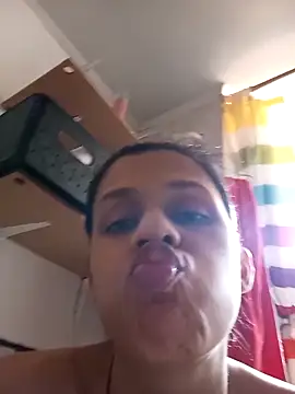 Snapshot of mitzukywinteer chatting on February 2026 05:28:01 PM mitzukywinteer online show from February 2026 05:28:01 PM