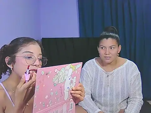 Helena-Paola online show from February 2026 05:44:01 AM