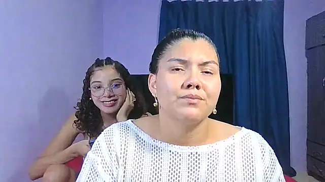 Helena-Paola online show from February 2026 05:26:02 AM