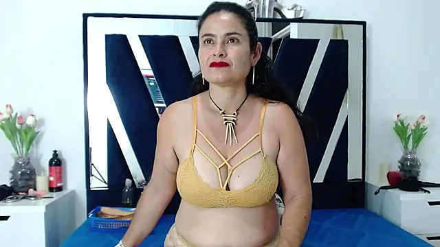 CrystallGomes online show from March 2026 05:44:01 AM