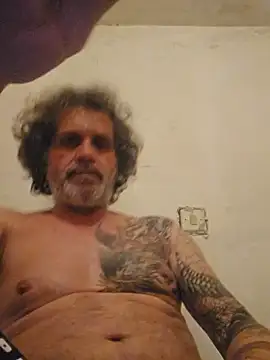 Maduropervert online show from January 2026 03:10:01 AM