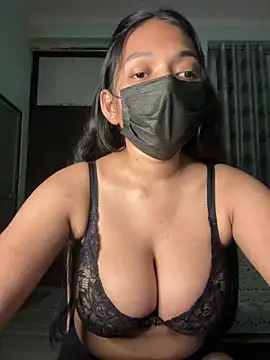 RadhikaHotty online show from March 2026 05:28:01 PM