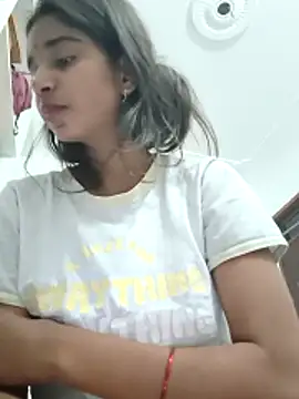 Cute-Natashaa online show from February 2026 06:23:02 PM