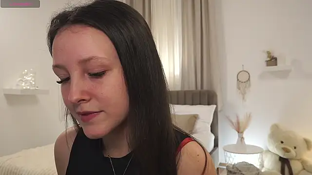 Snapshot of Miss_sindy11 chatting on February 2026 08:53:01 AM Miss sindy11 online show from February 2026 08:53:01 AM