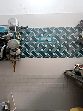 Hot-Tinaa online show from April 2026 02:31:01 AM