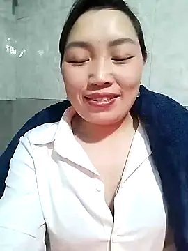 lia-coy online show from February 2026 10:15:01 PM