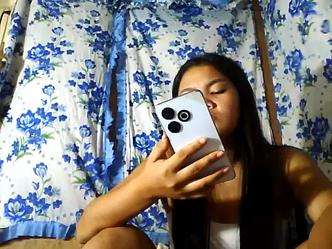 Snapshot of PinaySkinnyJust18 chatting on July 2026 10:03:01 PM PinaySkinnyJust18 online show from July 2026 10:03:01 PM
