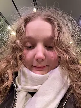 outside rosy online show from March 2026 03:07:02 PM