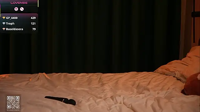 Snapshot of bogduzy chatting on January 2026 07:11:01 PM bogduzy online show from January 2026 07:11:01 PM