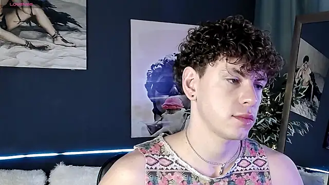Snapshot of TylerGibson chatting on June 2026 03:29:02 AM TylerGibson online show from June 2026 03:29:02 AM