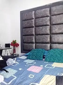 Snapshot of Catalinna_03 chatting on February 2026 12:21:01 PM Catalinna 03 online show from February 2026 12:21:01 PM