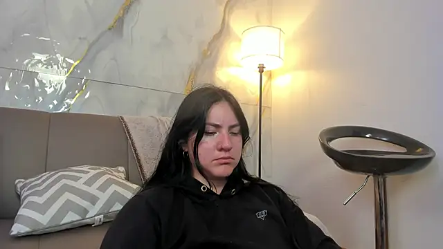 Snapshot of JeniferPowell_nm chatting on February 2026 06:25:01 PM JeniferPowell nm online show from February 2026 06:25:01 PM