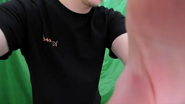 Snapshot of Justin_time111 chatting on April 2026 06:29:02 AM Justin time111 online show from April 2026 06:29:02 AM