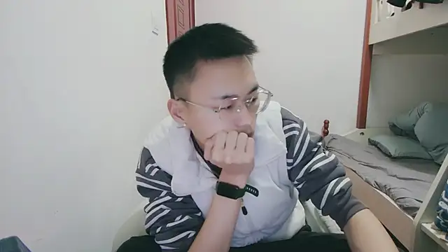 Snapshot of Aint686 chatting on March 2026 01:49:01 PM Aint686 online show from March 2026 01:49:01 PM