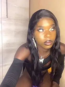 Chocolate Queenxx03 online show from January 2026 06:22:01 PM