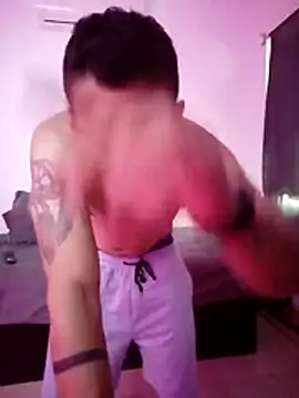 Snapshot of MRdxxx444 chatting on February 2026 05:39:02 PM MRdxxx444 online show from February 2026 05:39:02 PM