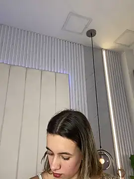 JuliaColemann online show from April 2026 11:58:01 AM