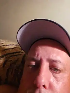 Snapshot of Martin_dick78 chatting on June 2026 08:22:01 PM Martin dick78 online show from June 2026 08:22:01 PM