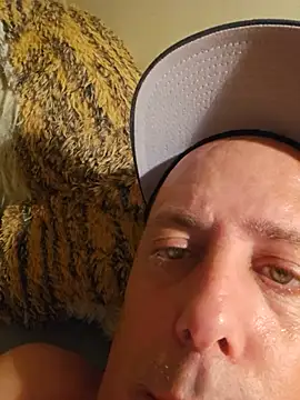 Snapshot of Martin_dick78 chatting on June 2026 08:31:02 PM Martin dick78 online show from June 2026 08:31:02 PM