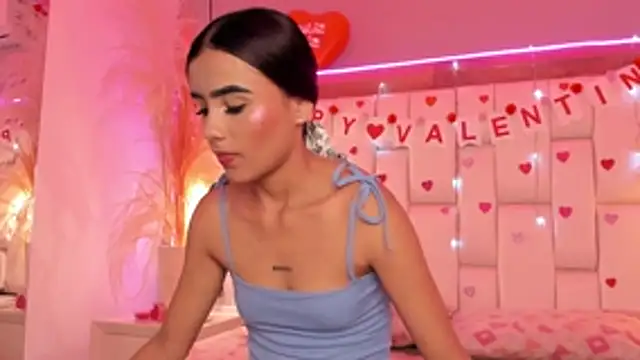 Snapshot of StefanyCondia chatting on February 2026 06:26:02 PM StefanyCondia online show from February 2026 06:26:02 PM