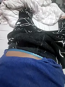 Snapshot of Charlyx-20 chatting on February 2026 12:33:02 AM Charlyx-20 online show from February 2026 12:33:02 AM