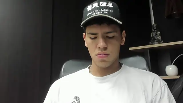 Tobias Vega online show from February 2026 12:18:02 AM